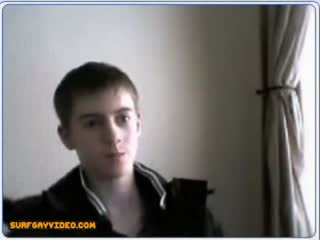 Cam boy jerking his uncut cock